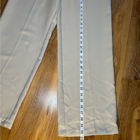 ⭐️Ladies Trousers - Picture 4 of 6